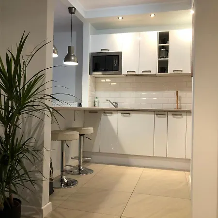 Airport Apartment Warszawa Zewnętrze zdjęcie